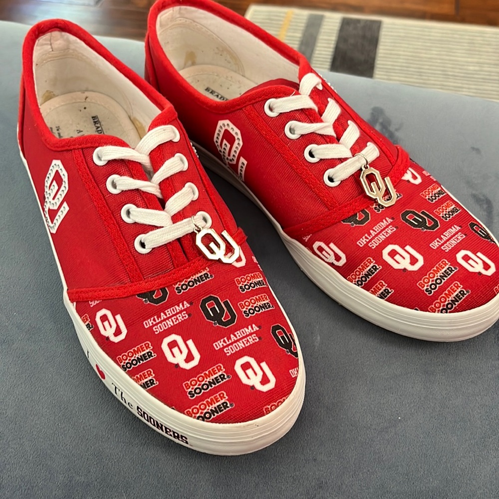 OU Women’s Sneakers